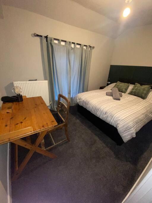 Mountain View Two Bedroom Llwynypia 외부 사진